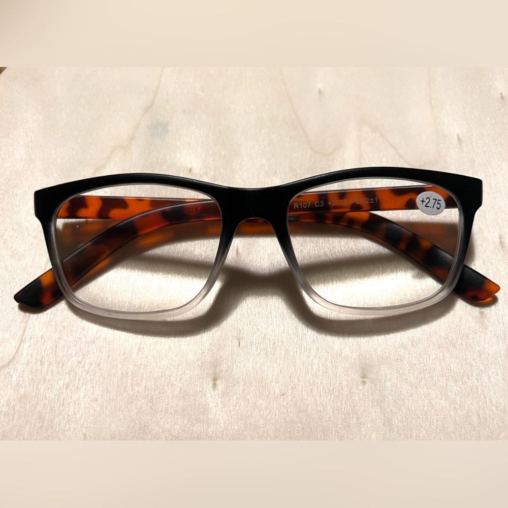 5-Pack Stylish Computer Readers with Spring Hinges, Anti Glare/Eye Strain Filter - Picture 4 of 6